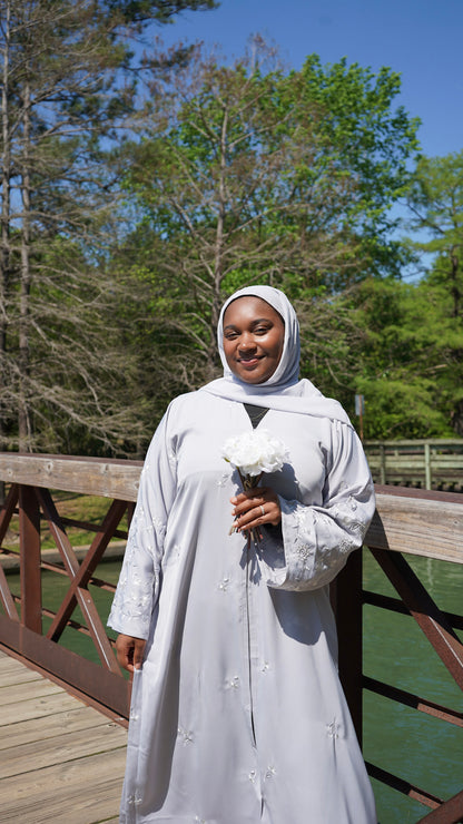 Luna Cloud Abaya