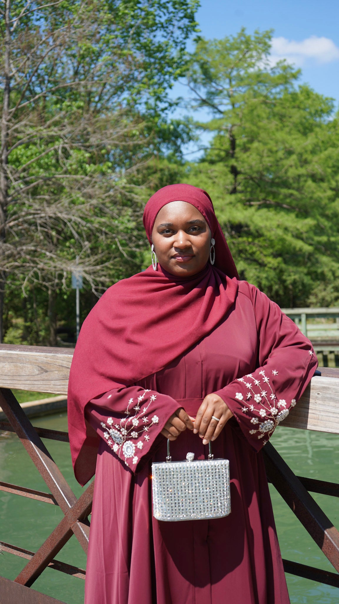 Sahar Crimson Abaya