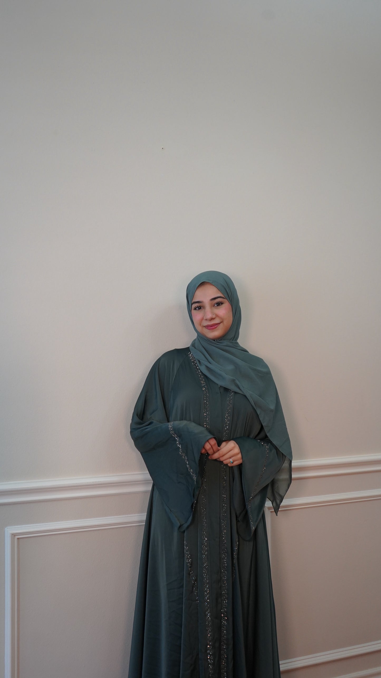 Rumman Serenity – Everyday Luxury Abaya with Hijab | Modest Wear for Masjid & Outings